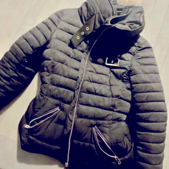 Fall puffer jacket - Picture 3 of 8